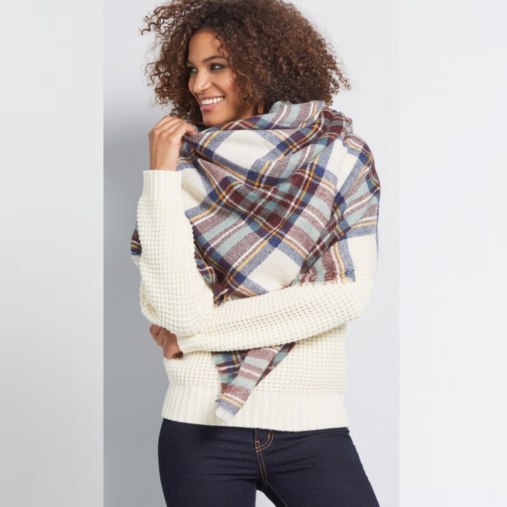 🎁 Modcloth Outdoors Outfitting Blanket Scarf
